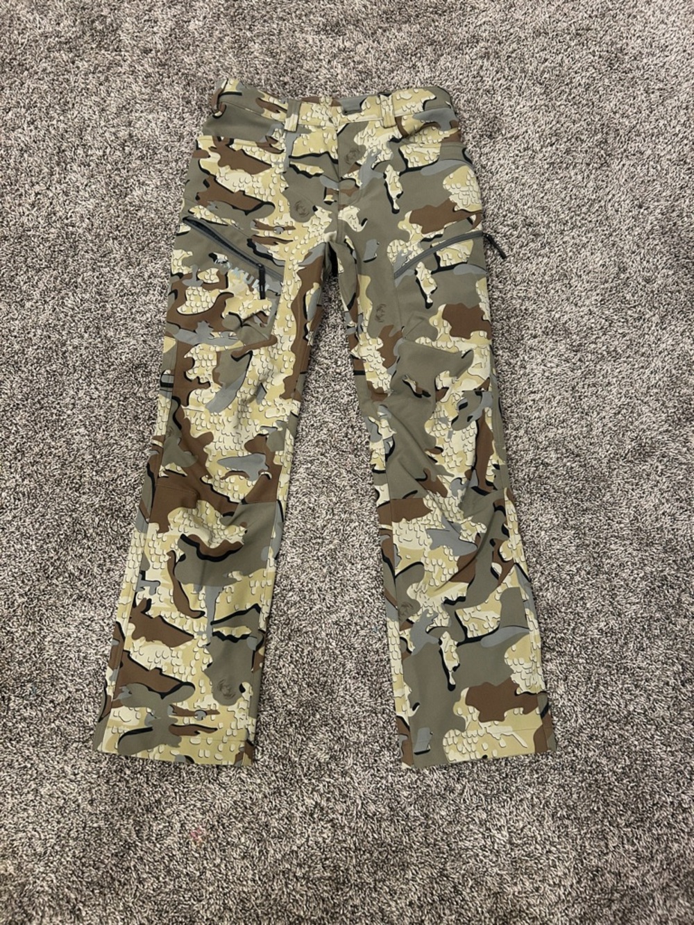 Kuiu hunting Camouflage Cargo Pants - Multicolor Camo